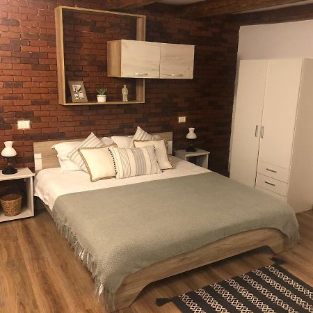 Cozy Central Apartment براشوف المظهر الخارجي الصورة