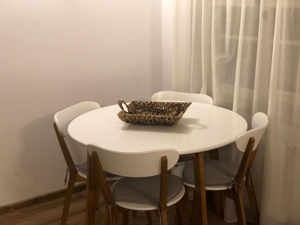 Cozy Central Apartment براشوف المظهر الخارجي الصورة