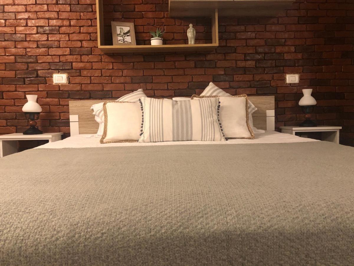 Cozy Central Apartment براشوف المظهر الخارجي الصورة